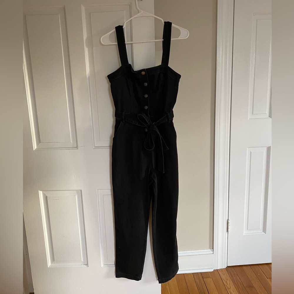 NWT!!! Women's Hollister Black Denim Jumpsuit. Size Small.
